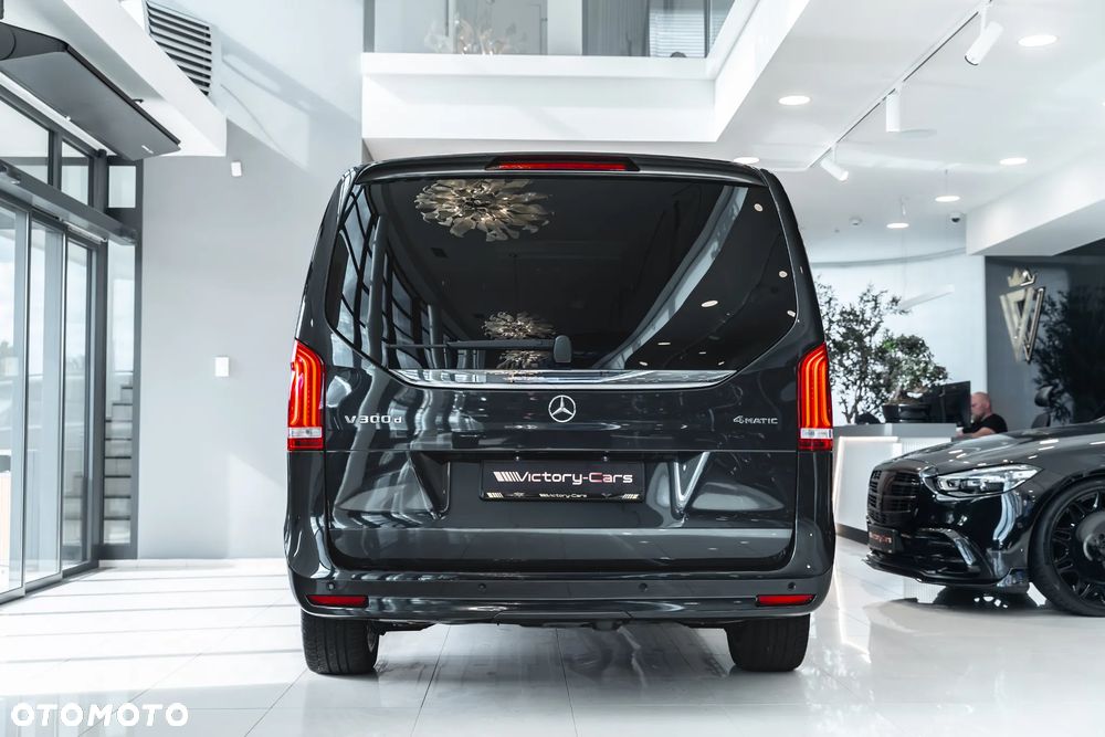 Mercedes-Benz Klasa V 300 d 4-Matic Exclusive 9G-Tronic (d³ugi) - 8