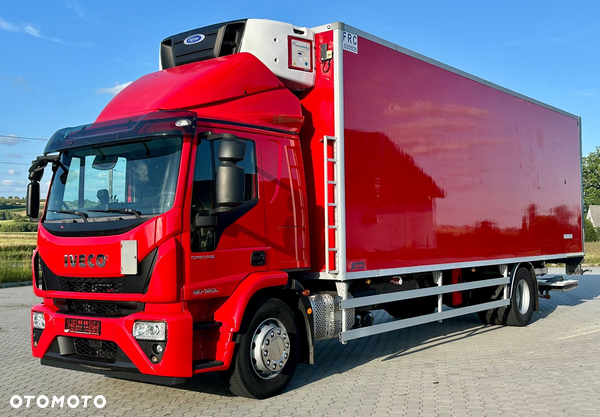 Iveco EUROCARGO 180-320 / CHŁODNIA / WINDA / 21 PALET / 8.5 M DŁUGOŚCI / CARRIER / SYPIALKA / EURO 6