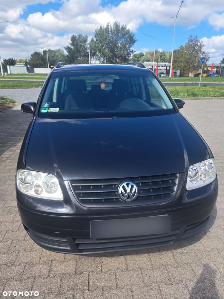 Volkswagen Touran 1.9 TDI Highline - 2