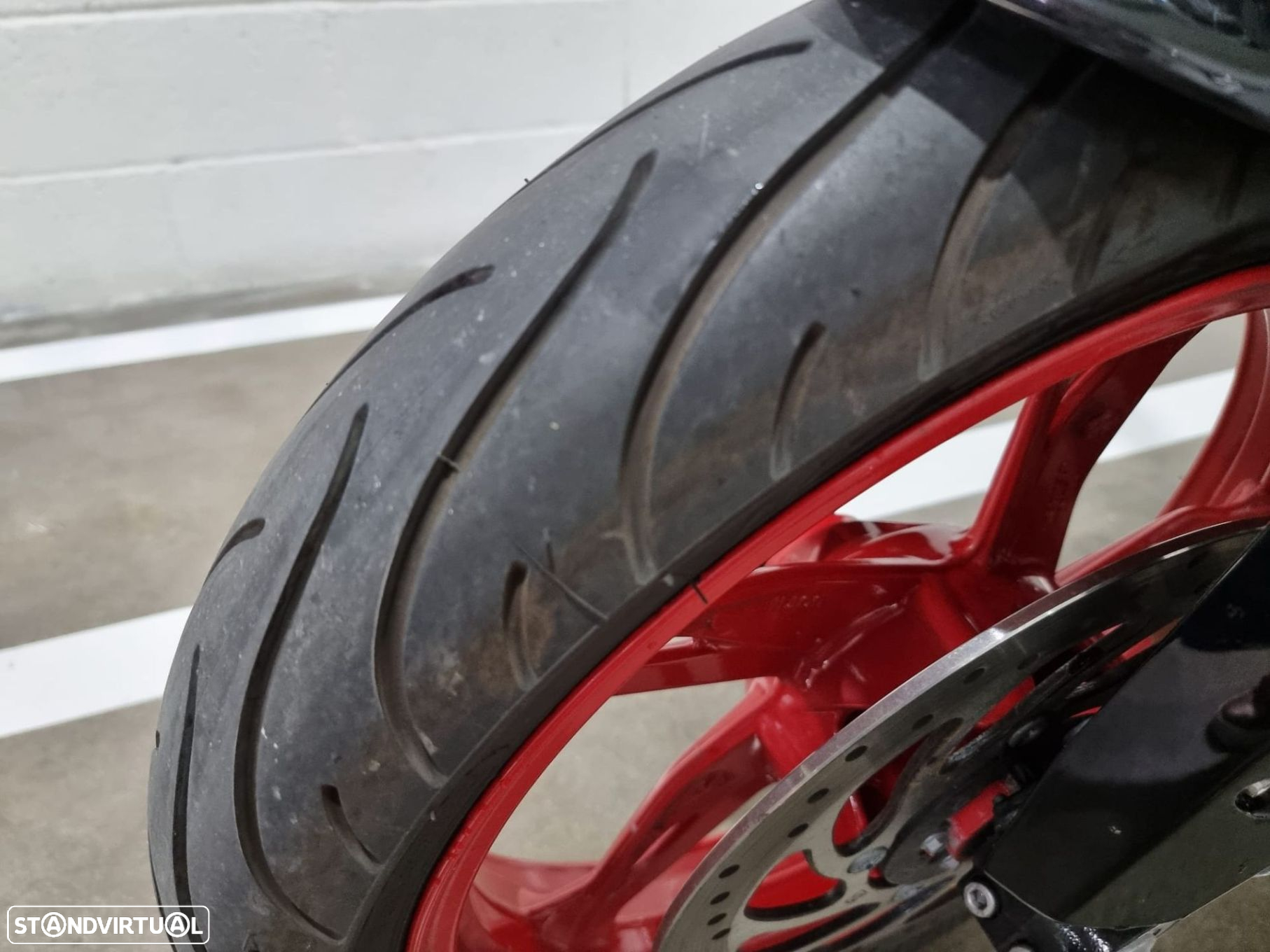 BMW G 310 R 310R - 13