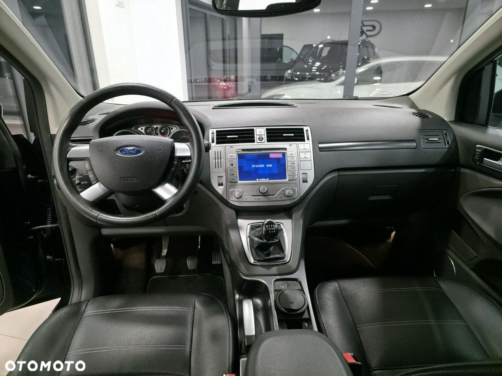 Ford Kuga 2.0 TDCi 4x4 Titanium - 18