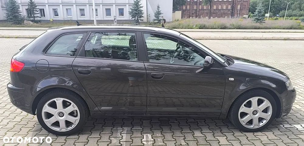 Audi A3 Sportback 3.2 Quattro S tronic - 5