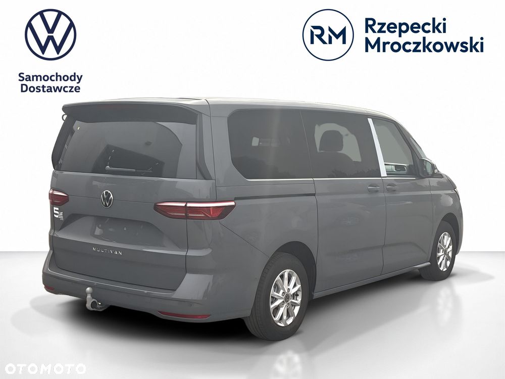 Volkswagen Multivan - 7