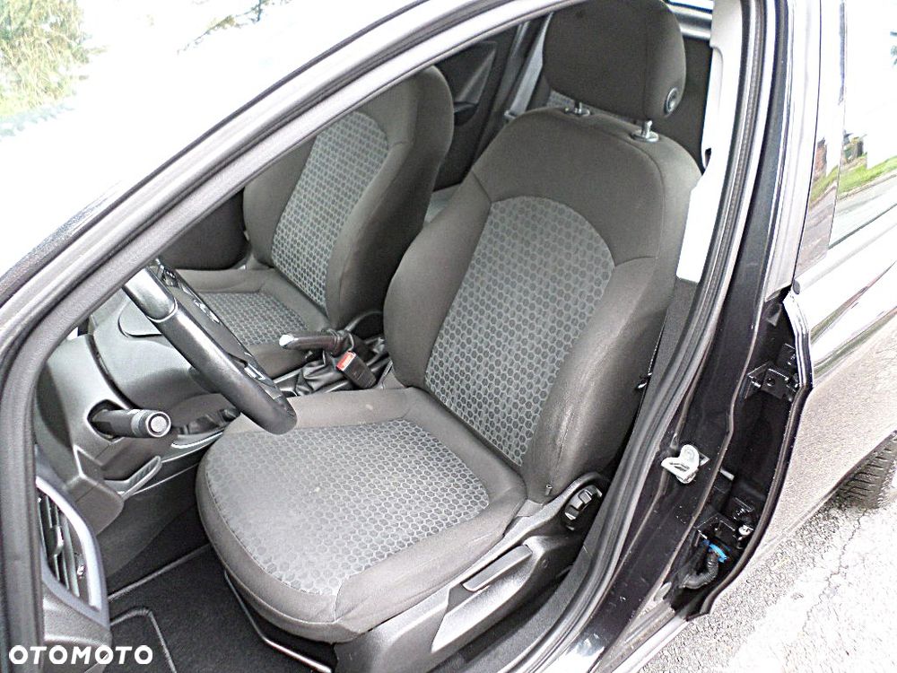 Opel Corsa 1.4 Enjoy - 18