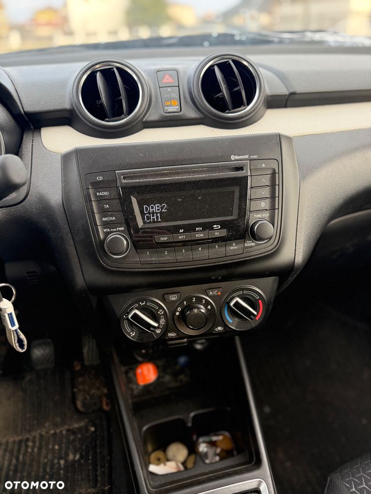 Suzuki Swift 1.2 Dualjet SHVS Premium - 13