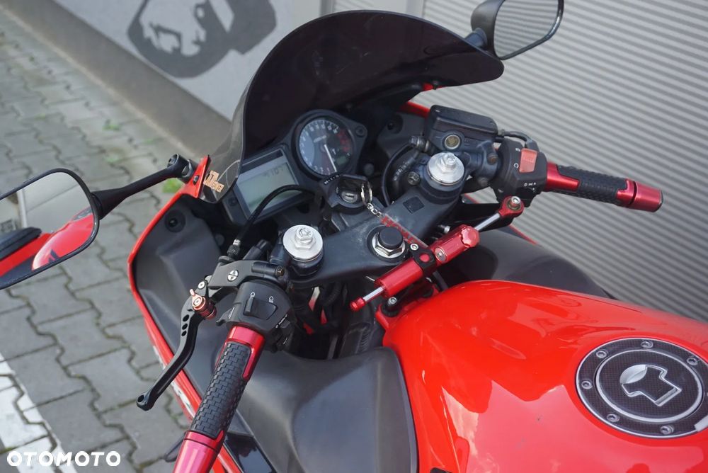 Honda CBR - 21