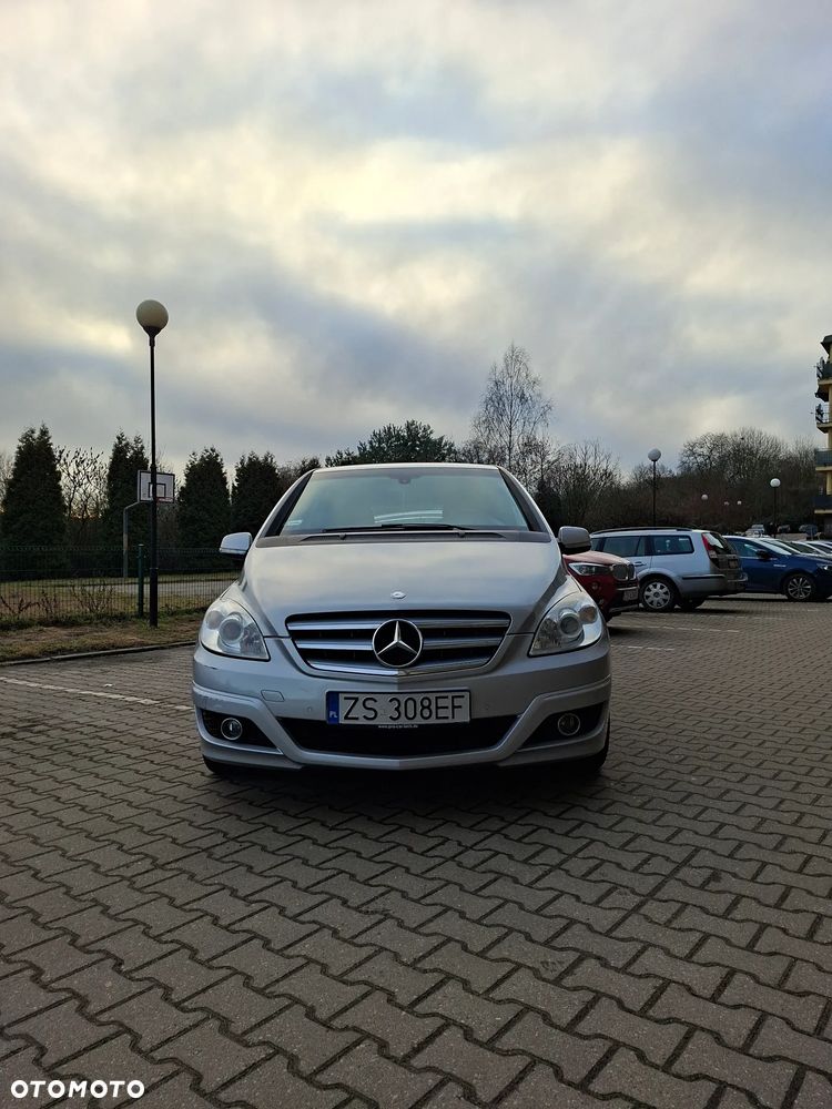 Mercedes-Benz Klasa B 180 CDI DPF - 19