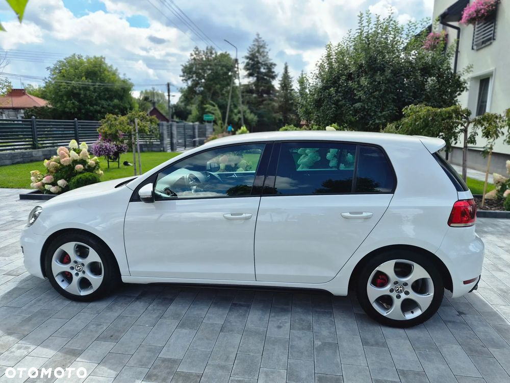 Volkswagen Golf 2.0 GTI DSG - 6