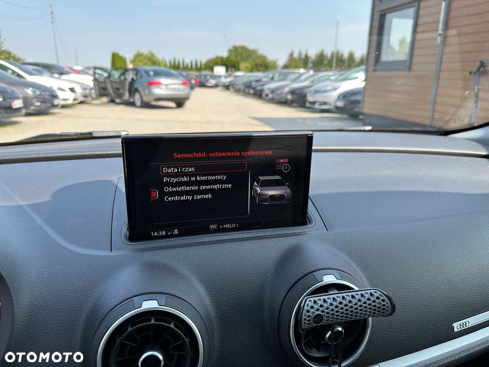 Audi A3 Sportback - 12