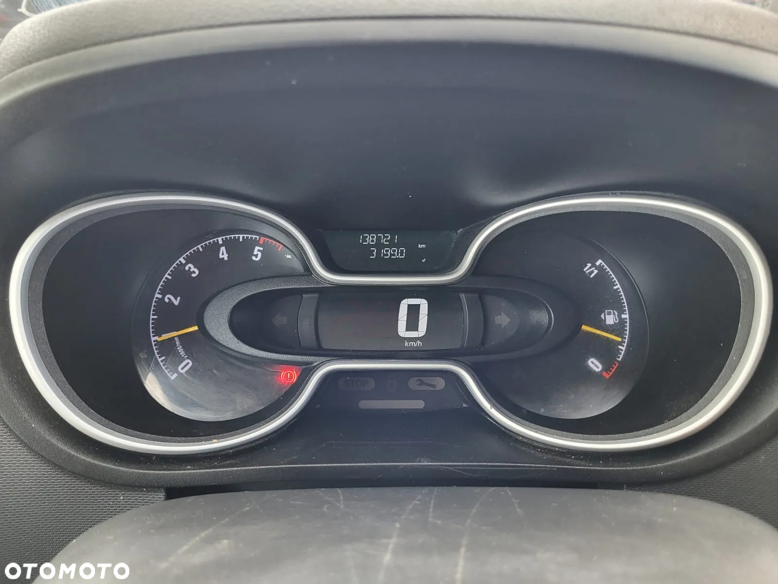 Opel VIVARO - 17