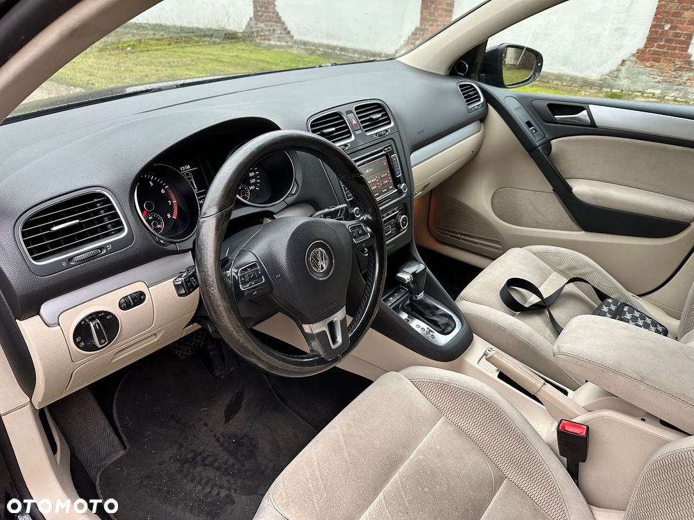 Volkswagen Golf 1.4 TSI Highline DSG - 11