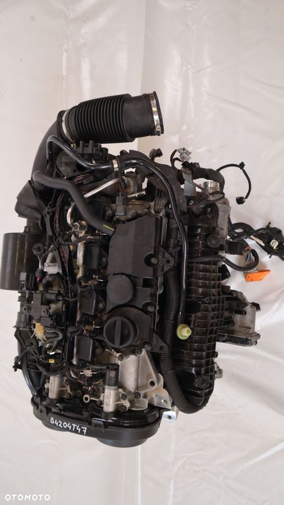 VOLVO XC40 2.0 T4 SILNIK B4204T47 - 14