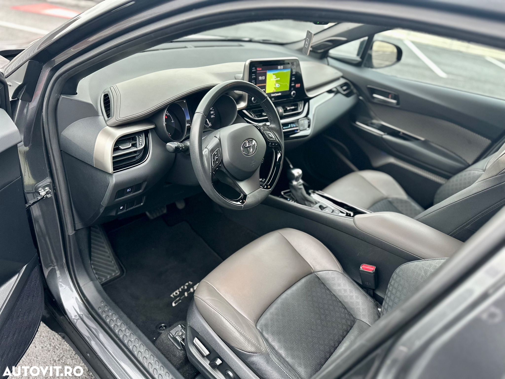 Toyota C-HR 1.8 HSD 122 CP 4x2 CVT Style - 5