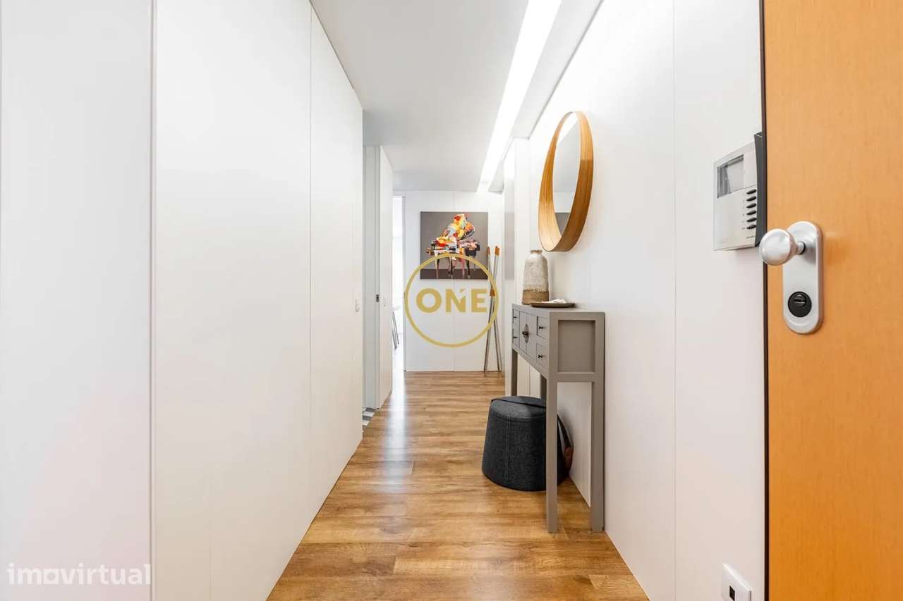 Apartamento T3 como novo inserido numa tranquila zona residencial - Grande imagem: 2/34