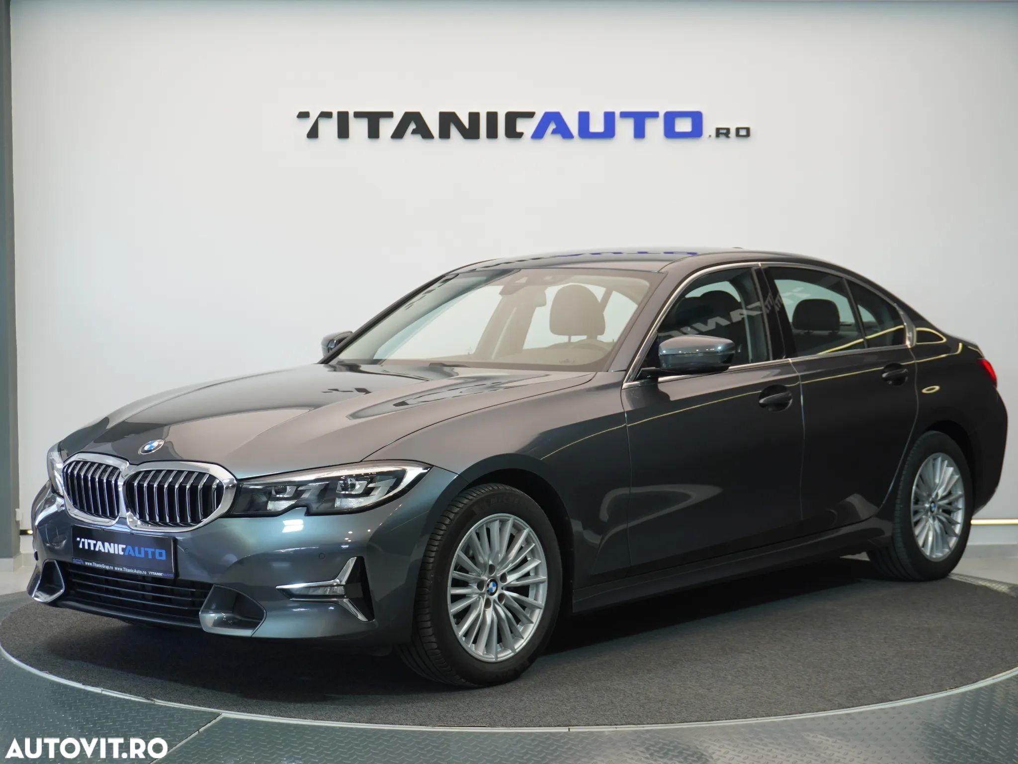 BMW Seria 3 318d Aut. Luxury Line - 1