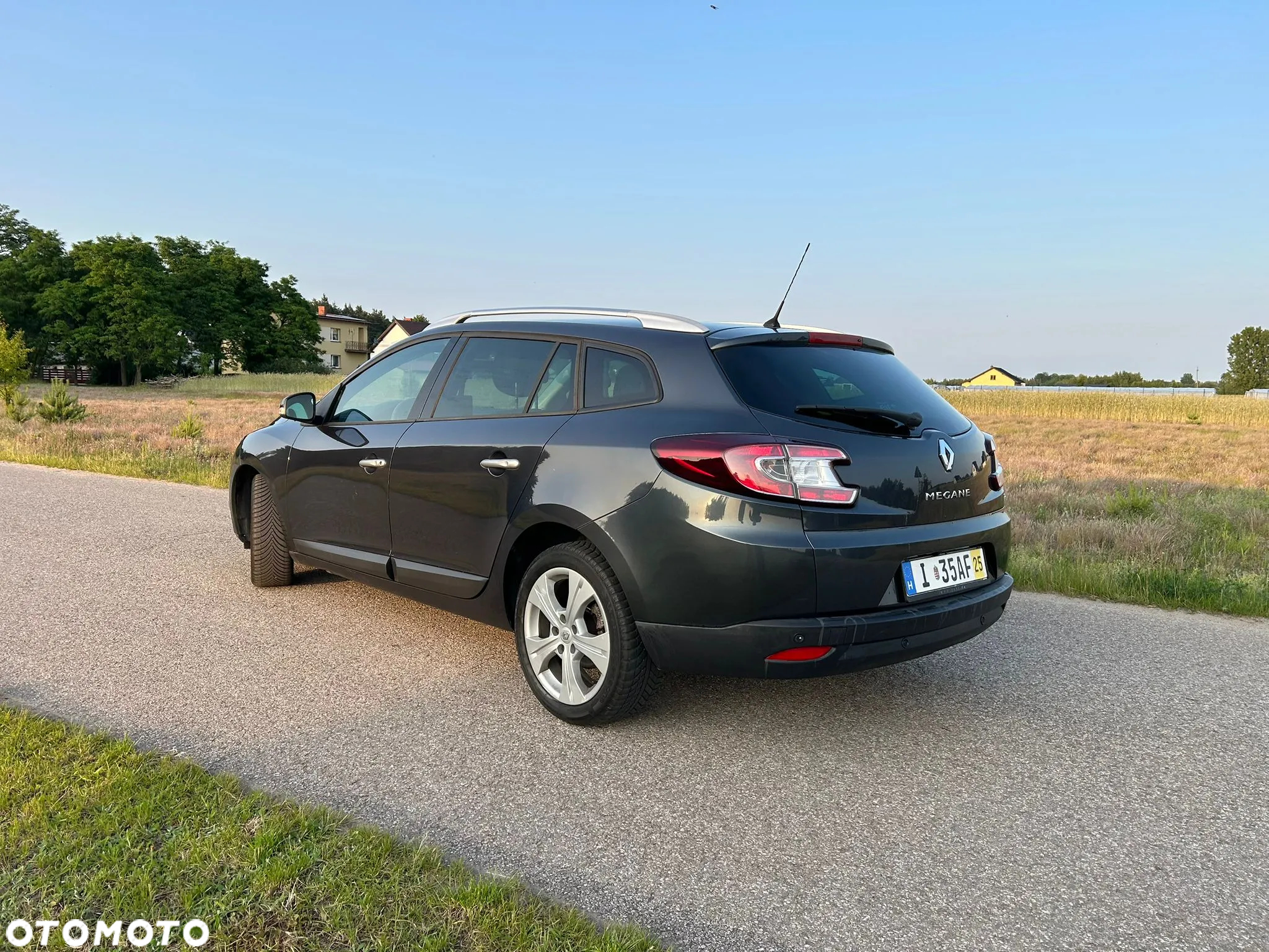 Renault Megane Grandtour TCe 130 Dynamique - 14