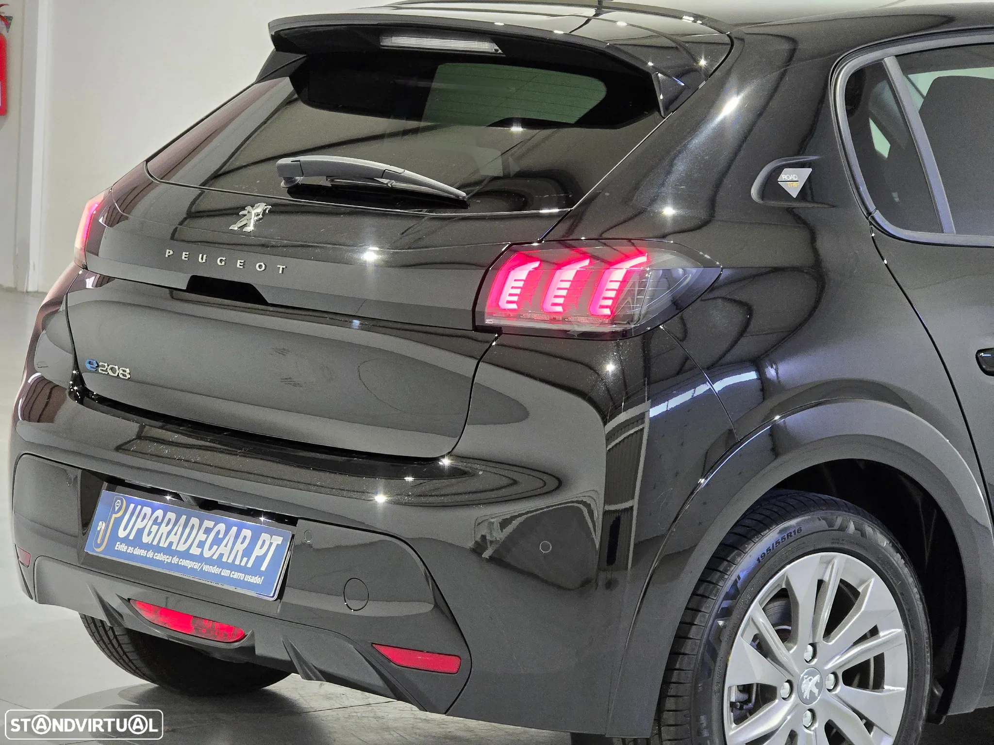 Peugeot e-208 50 kWh Allure - 23