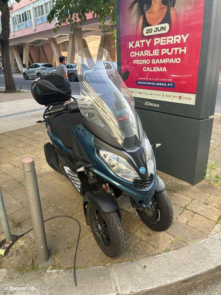 Piaggio MP3 Sport - 1