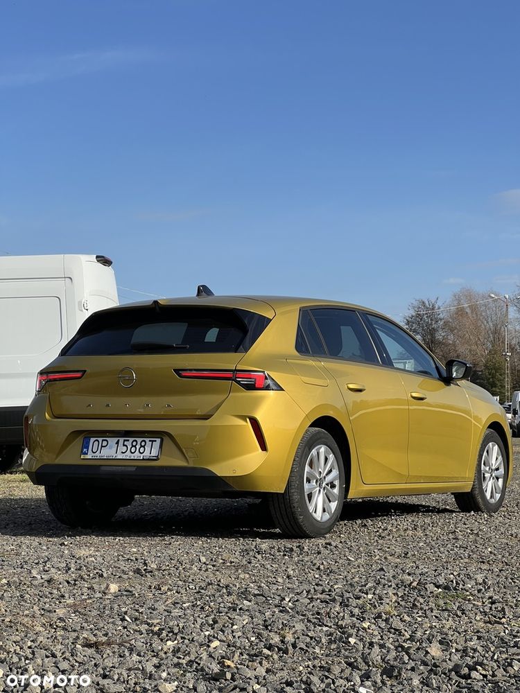 Opel Astra 1.2 T Edition S&S - 4