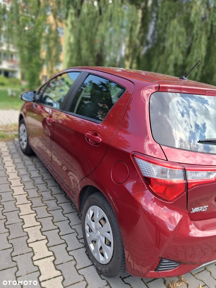 Toyota Yaris 1.5 Premium - 8