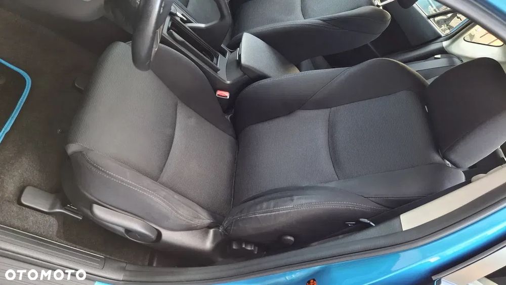 Mazda 3 1.6 Exclusive - 25