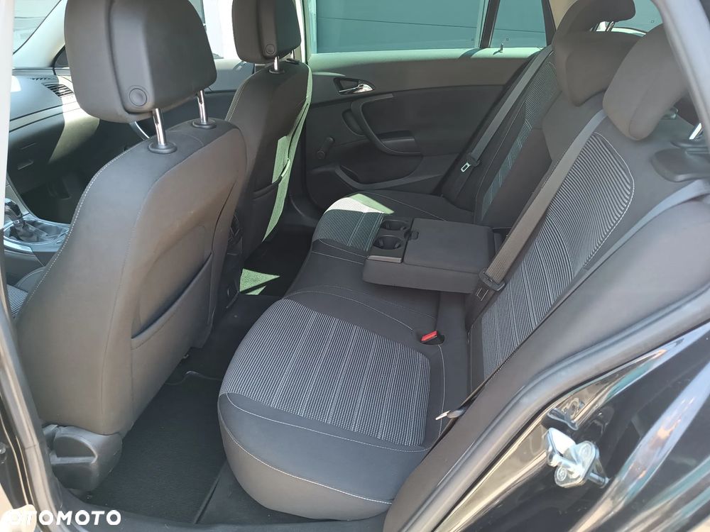 Opel Insignia 1.6 Turbo Sport - 11