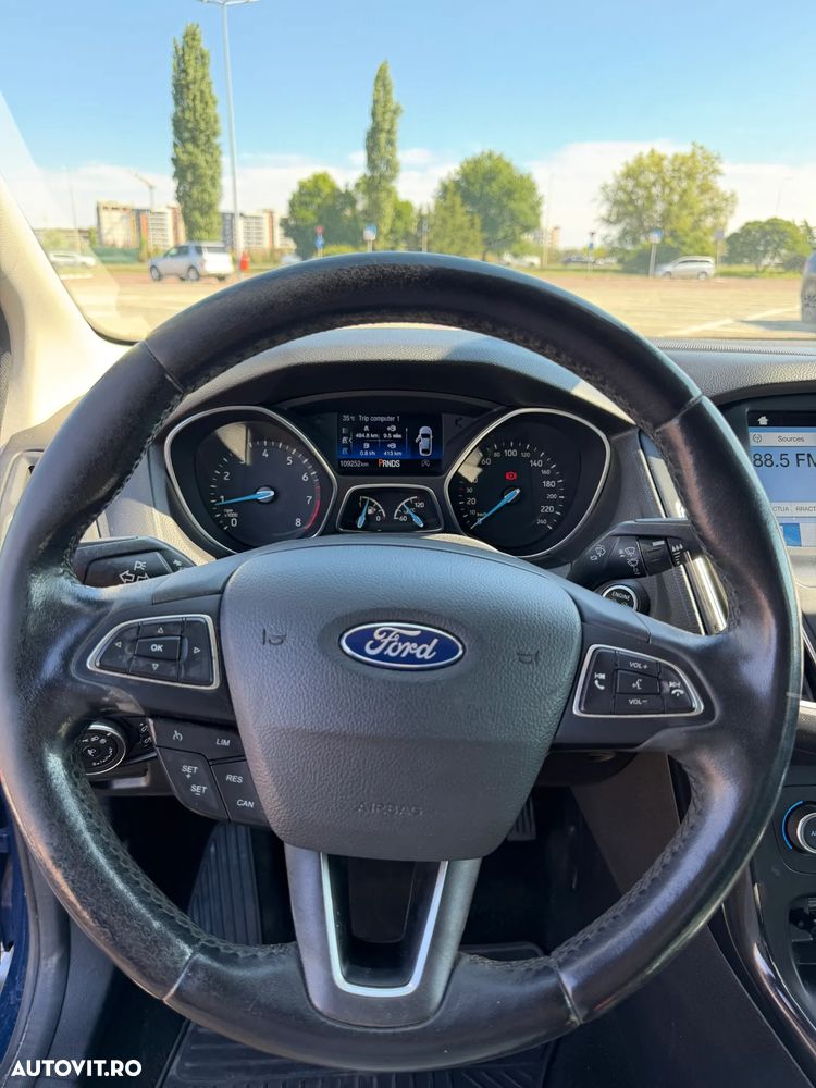 Ford Focus 1.0 EcoBoost Titanium - 20