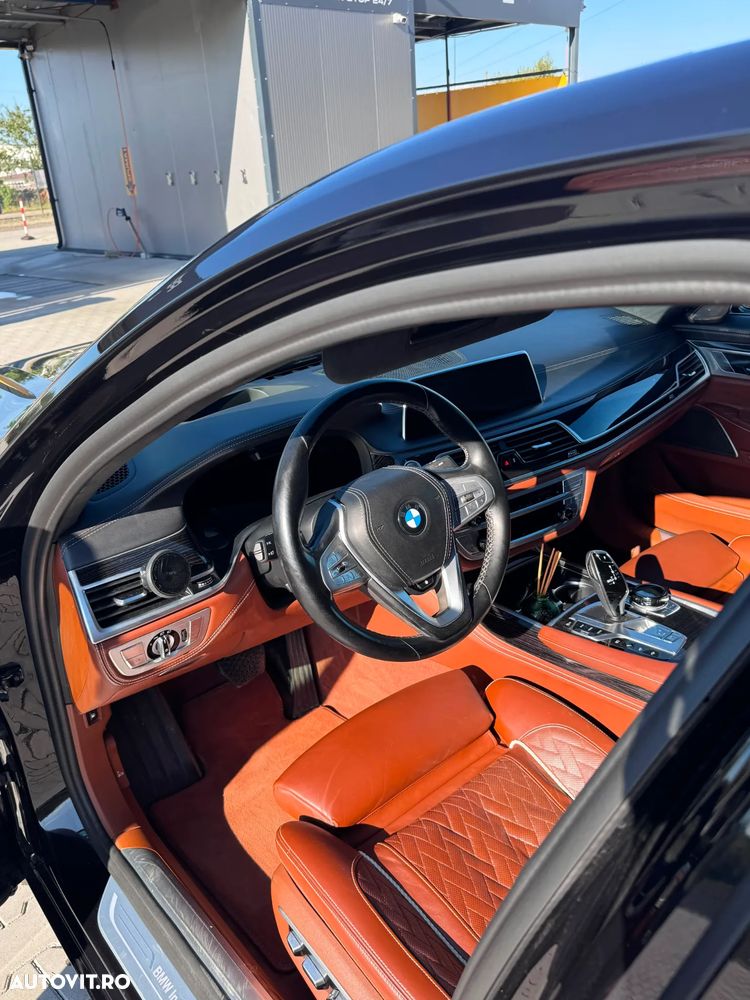 BMW Seria 7 745e - 7