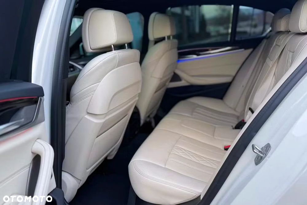 BMW Seria 5 - 9