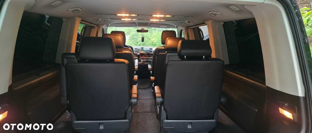 Volkswagen Multivan - 5