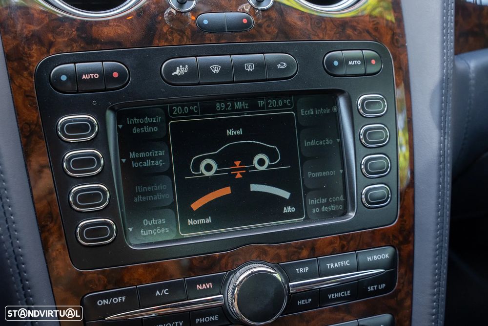 Bentley Continental GT - 27