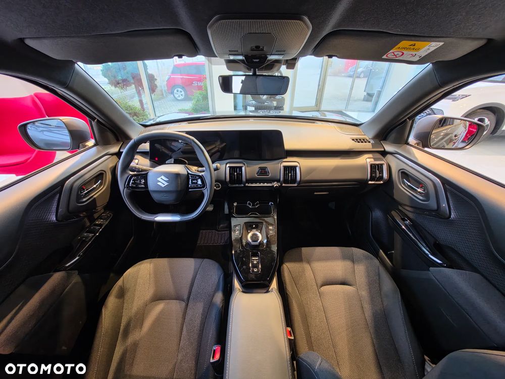 Suzuki e VITARA - 8