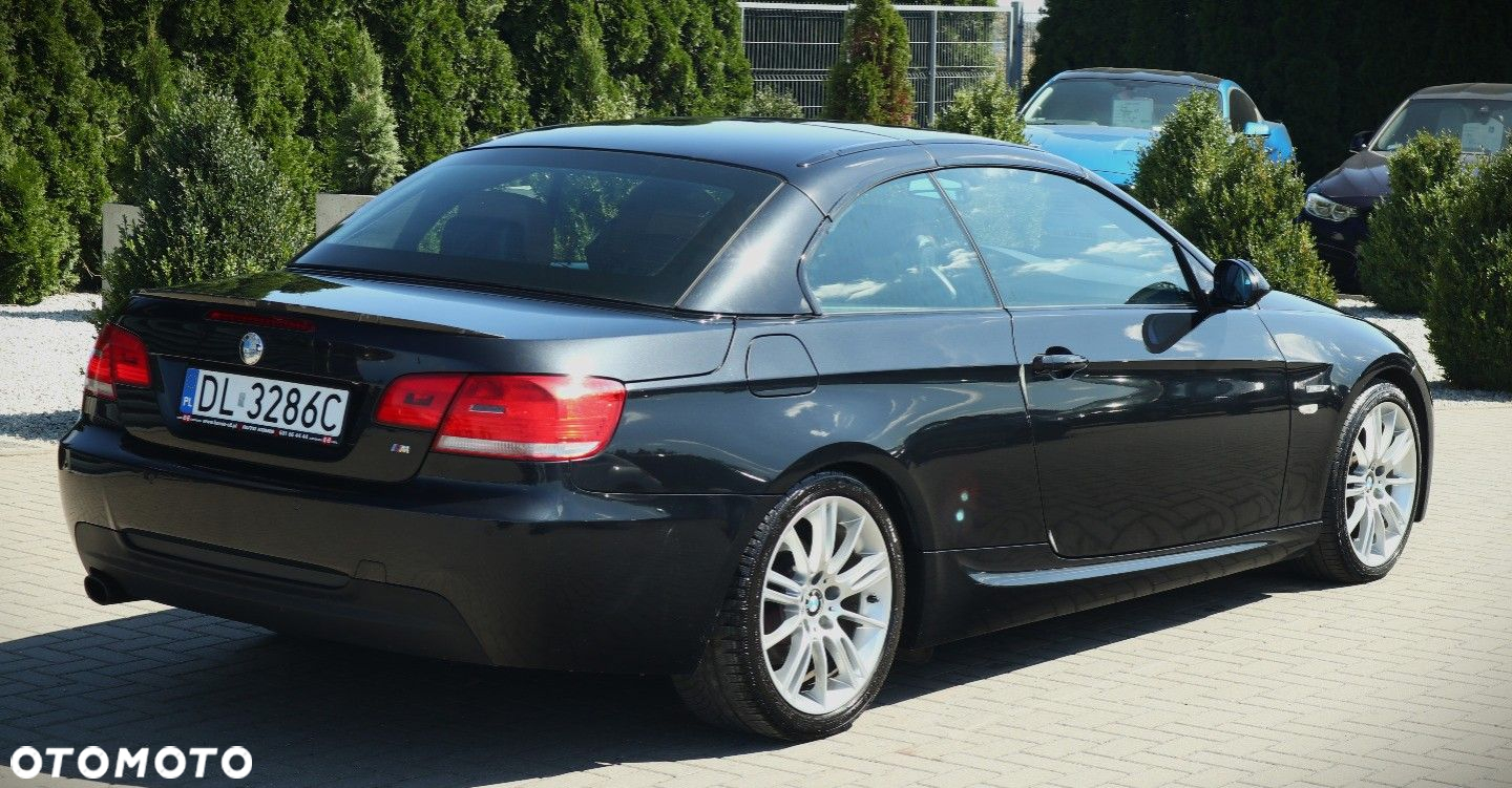 BMW Seria 3 320i Cabrio - 14
