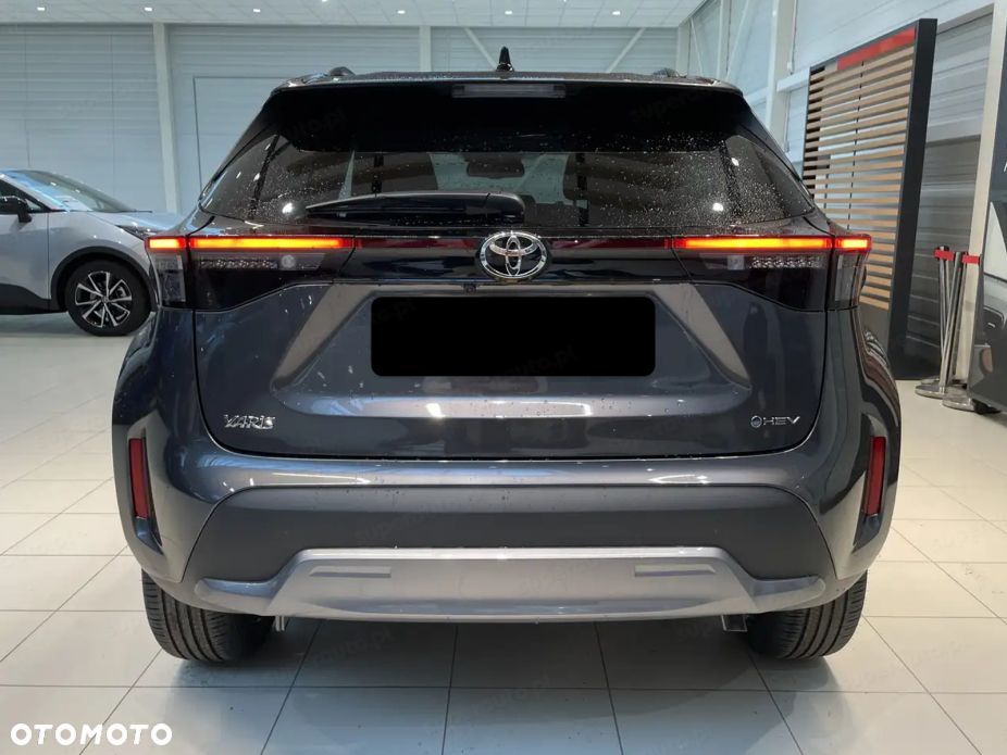 Toyota Yaris Cross Hybrid 1.5 Executive - 4