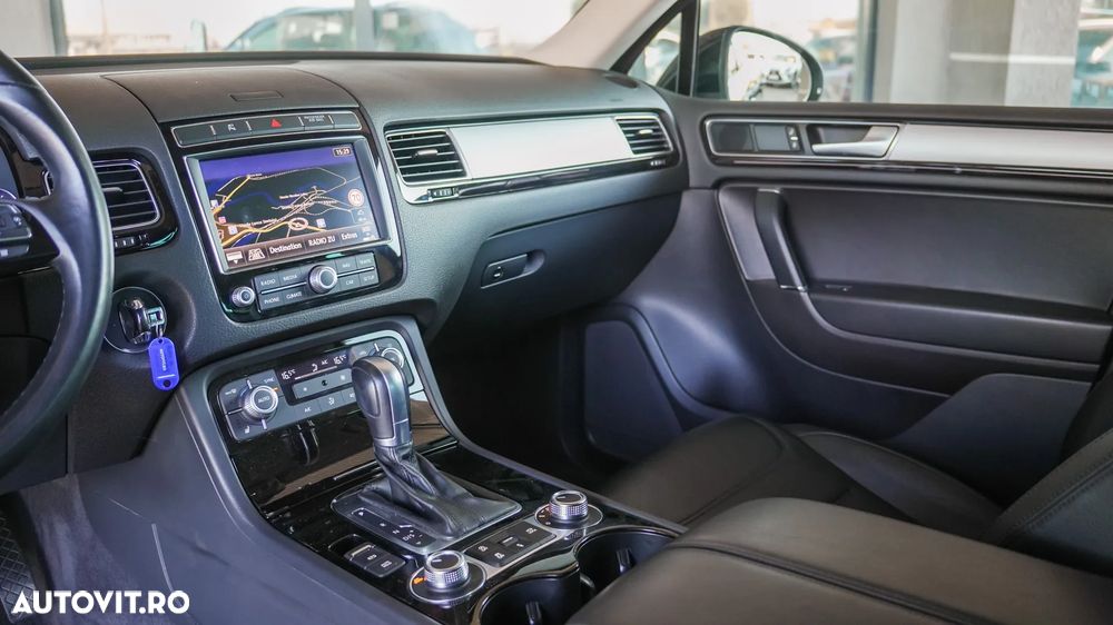 Volkswagen Touareg 3.0 V6 TDI SCR Blue Motion DPF Automatik - 10