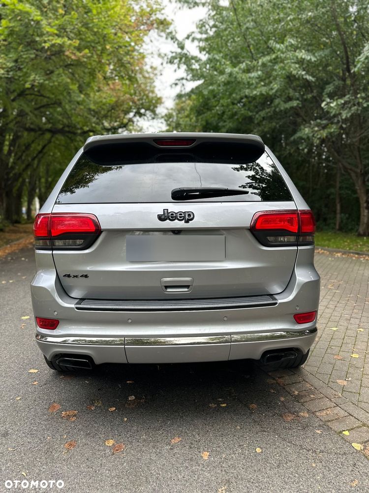 Jeep Grand Cherokee - 4