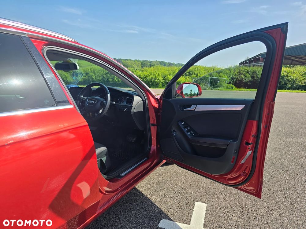 Audi A4 Avant 35 TDI S tronic - 11