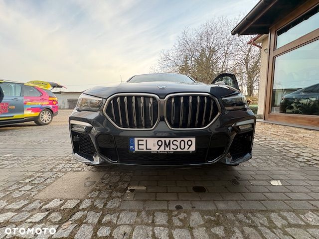 BMW X6 M50i - 17