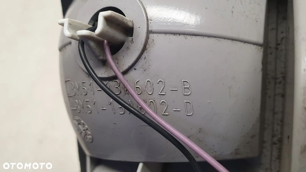 reflektor lampa tył ford focus 3 prawa bm51-13a602-d - 6