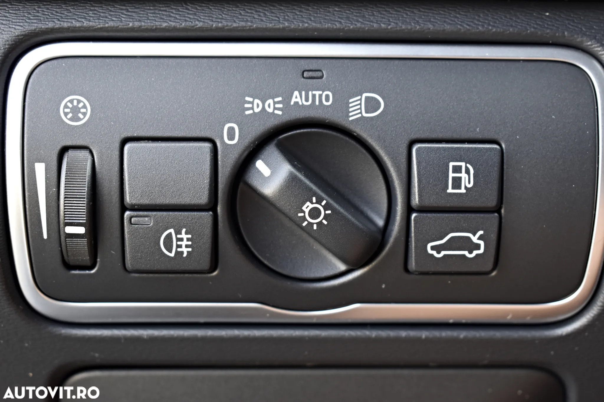 Volvo XC 60 D4 Geartronic Summum - 28