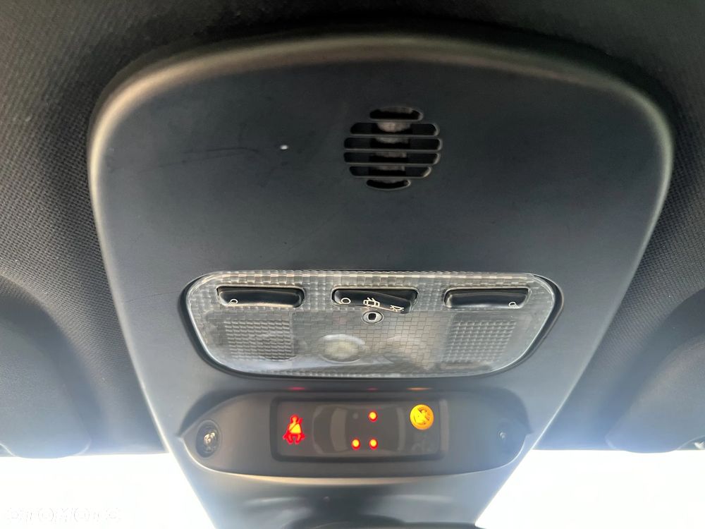 Peugeot RCZ 2.0 HDi - 30