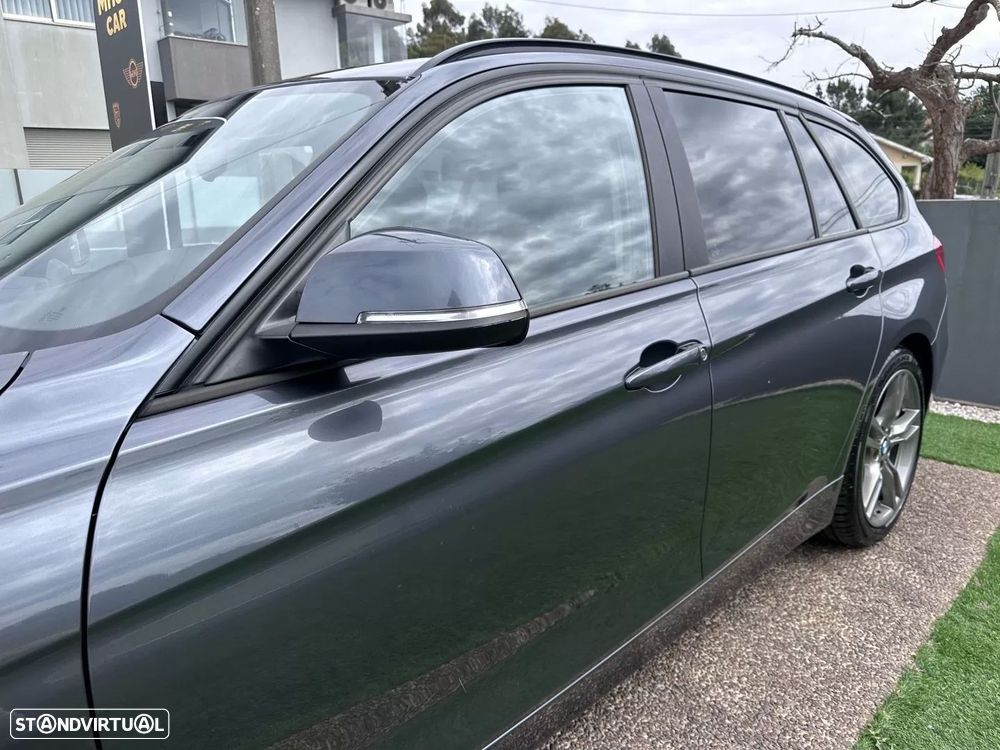 BMW 320 d Auto Line Sport - 19