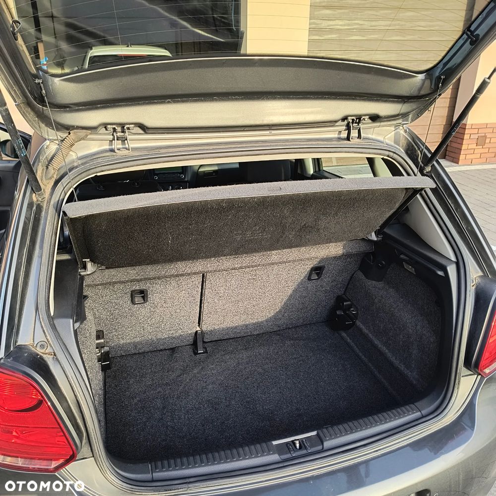 Volkswagen Polo 1.6 TDI DPF Comfortline - 14