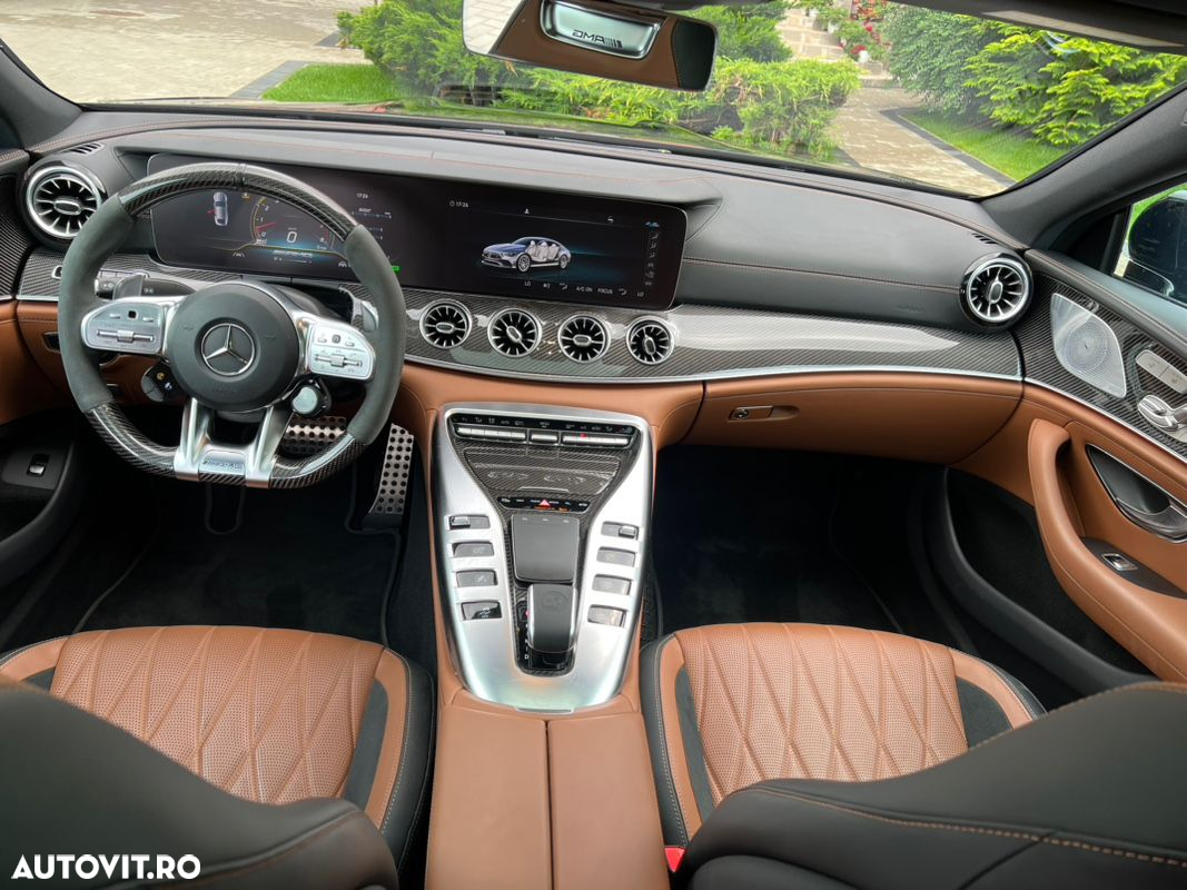 Mercedes-Benz AMG GT - 6