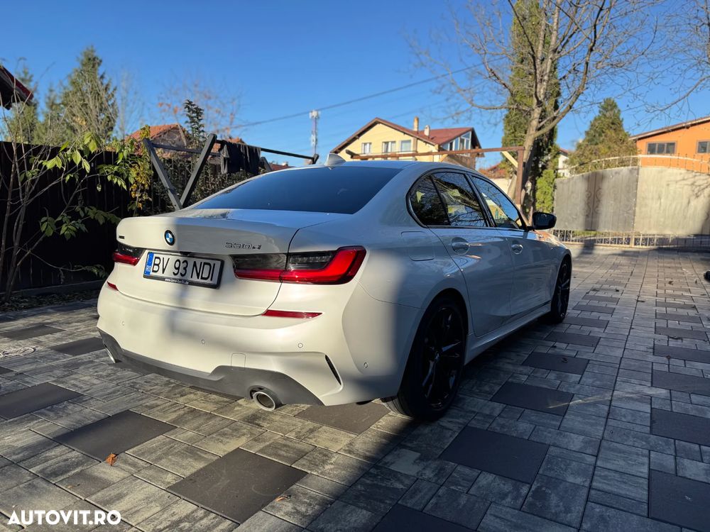 BMW Seria 3 330d xDrive Aut. M Sport - 5