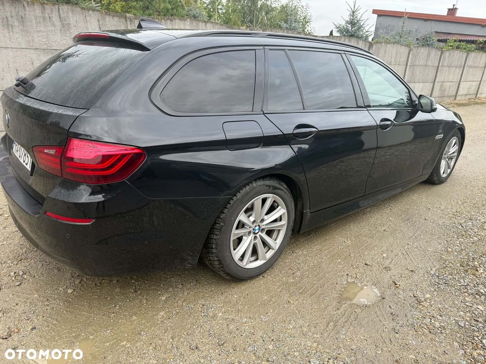 BMW Seria 5 530d Luxury Line - 6