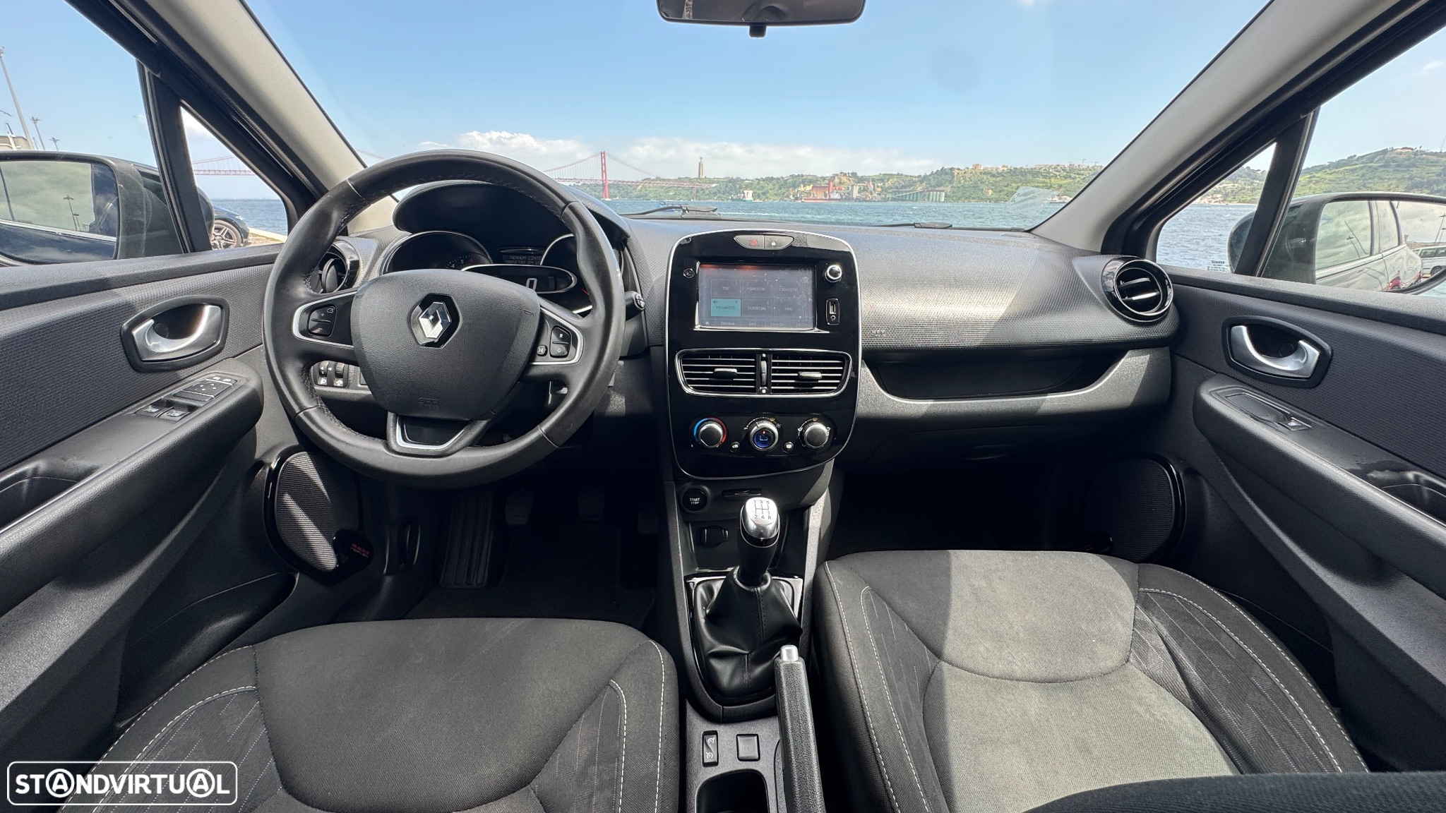 Renault Clio Sport Tourer 0.9 TCe Limited - 5