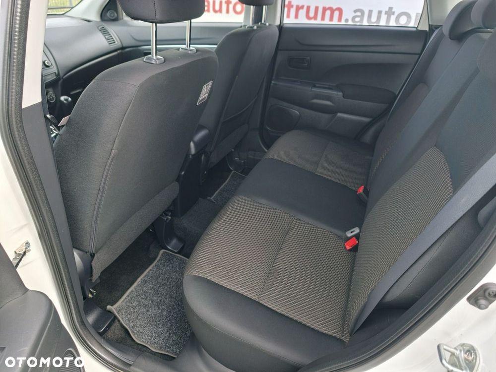 Mitsubishi ASX - 18