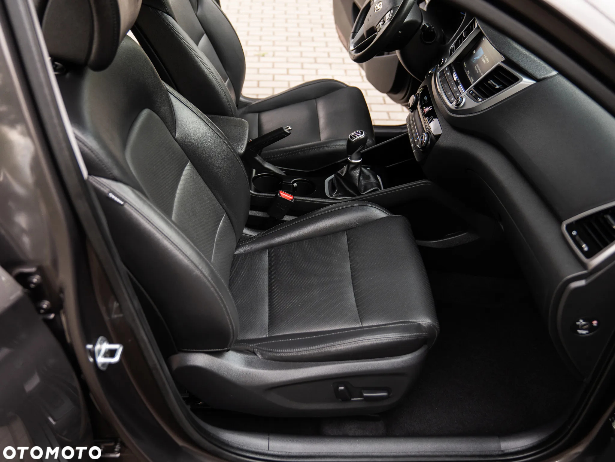 Hyundai Tucson 1.6 GDi 2WD Style - 28