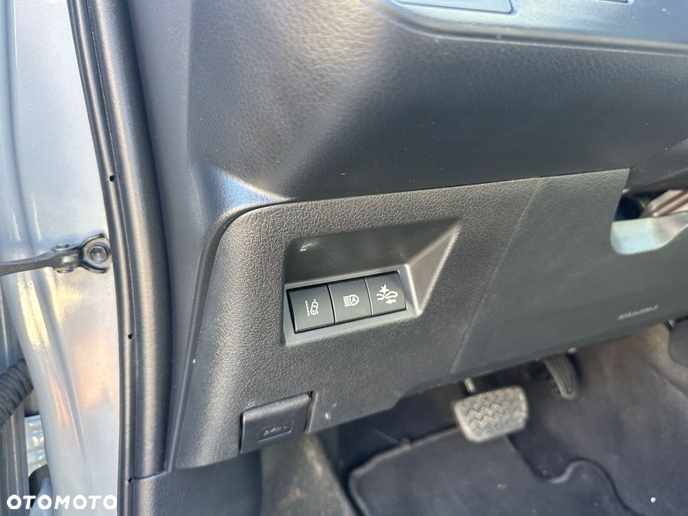 Toyota Yaris 1.5 VVT-i Selection - 18